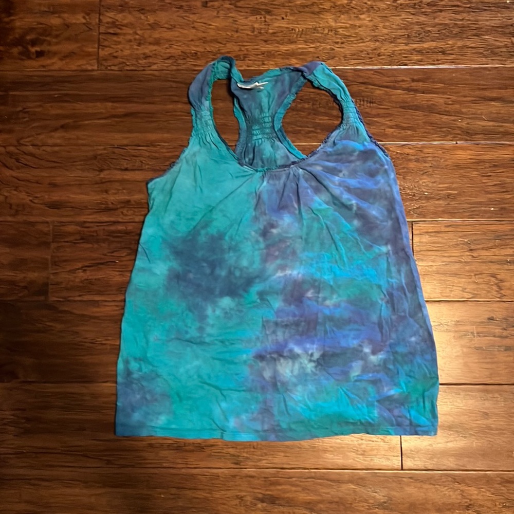 Maternity tank top size small